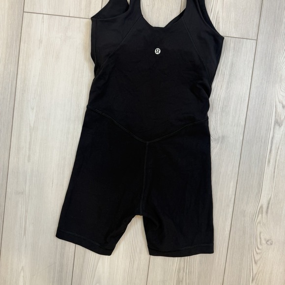 Lululemon X Peloton Size 4 Align Bodysuit 6" Black LW1E185 - Picture 9 of 9